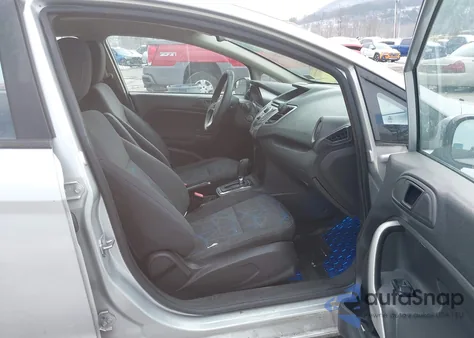 2012 Ford Fiesta Se z USA, uszkodzony, nr VIN 3FADP4BJ5CM155824